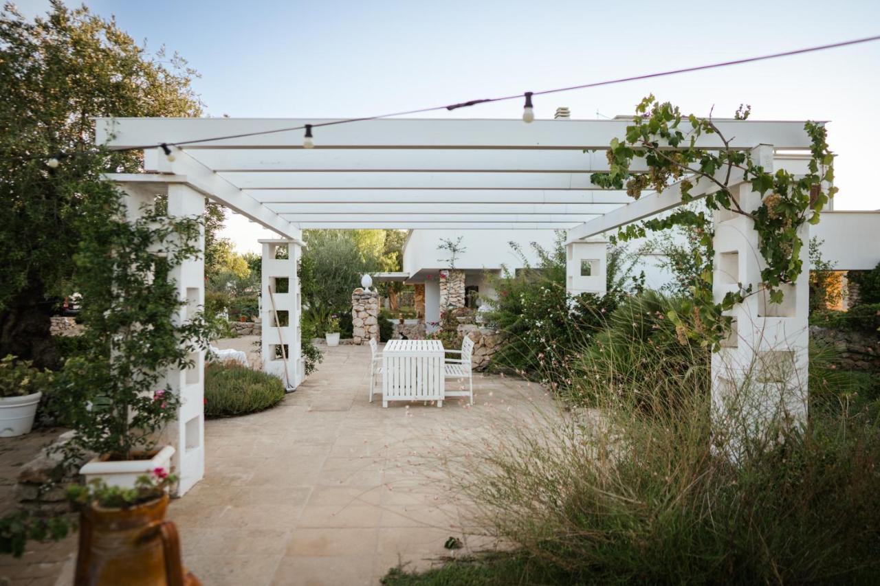 Prestigiosa Villa Con Piscina Condominiale 莫诺波利 外观 照片