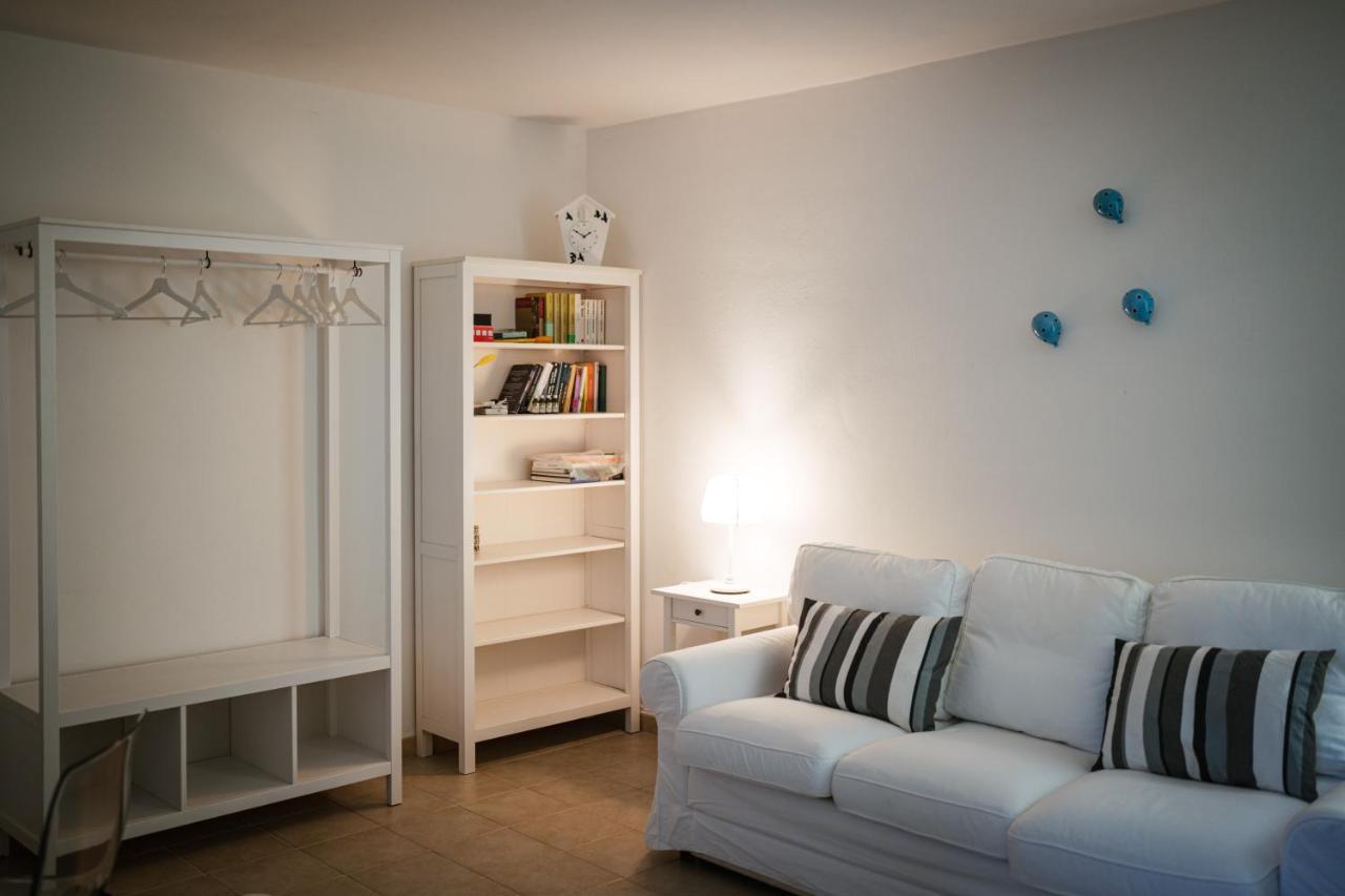 Prestigiosa Villa Con Piscina Condominiale 莫诺波利 外观 照片